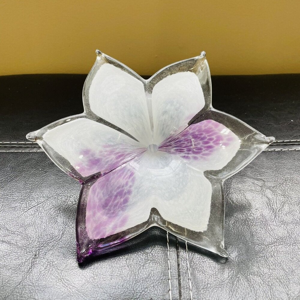 Art Glass Trumpet Vase Handmade Lilac White Cased Sommerso Murano? Italy 7.8" - Picture 2 of 13
